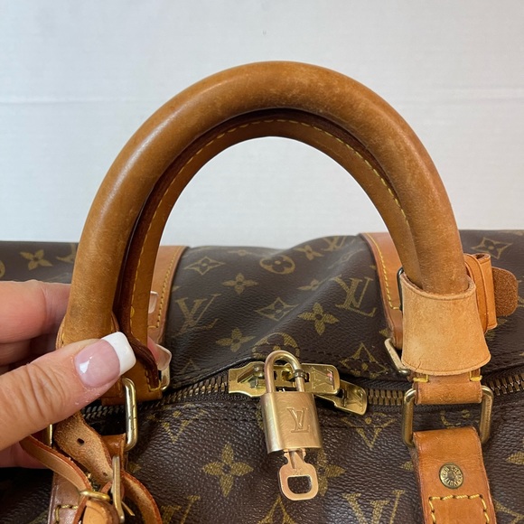 LOUIS VUITTON MONOGRAM KEEPALL 50 BANDOULIERE TRAVEL BAG - Picture 6 of 14